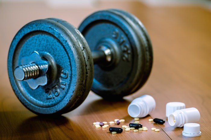 HOW TO BUY SAFE STEROIDS THROUGH ONLINE