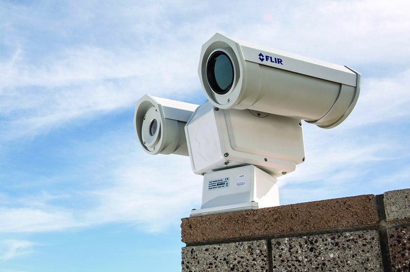 Wireless Surveillance Cameras Versus Wired Systems: Key Differences Explained